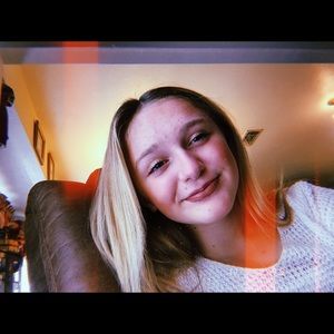 Meet your Posher, Natalie